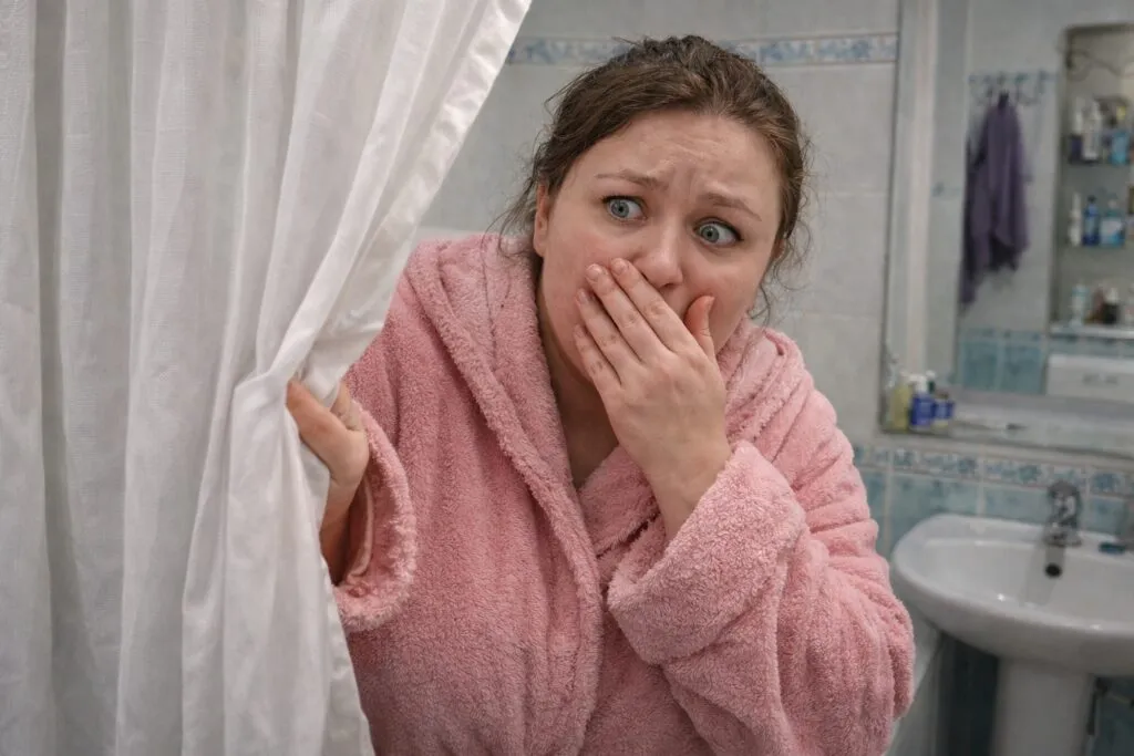 A Drifter Asked for a Place to Stay. What Sarah Found Beneath the Rags Changed Her Life Forever - March 3, 2026