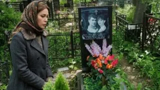 A widow came to her unfaithful husband’s grave to finally say everything she’d held inside. But an unexpected meeting at the headstone changed everything - March 19, 2026
