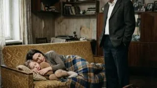 Дом стоял запертым целый год: кого нашел успешный предприниматель в старой родительской усадьбе - 13 марта, 2026