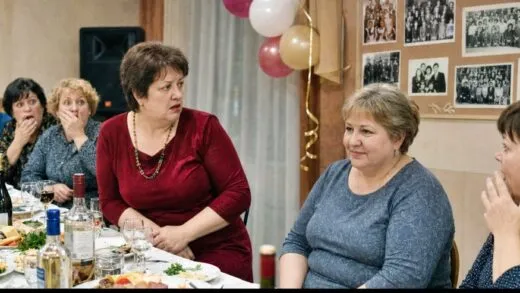 Ті, хто колись заздрив її успіхам у школі, через роки вирішили посміятися — і помилилис | 25 Червня, 2026