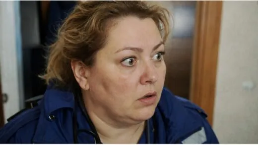 Фельдшерка приїхала до хворого хлопчика й загадала йому загадку, не чекаючи почути відповідь з іншої кімнати | 15 Червня, 2026