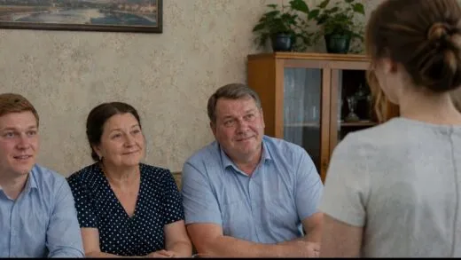 На знакомстве с родителями жениха я назвалась обычной медсестрой, не подозревая, как они отреагируют | 21 июня, 2026