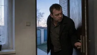 Он бесшумно вошёл в спальню, надеясь, что жена ничего не заметила, однако один взгляд изменил всё | 22 августа, 2026