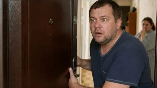 Муж пожаловался матери, что жена попросила его купить продукты, но гость на пороге оказался совсем не тем, кого он ждал | 2 августа, 2026